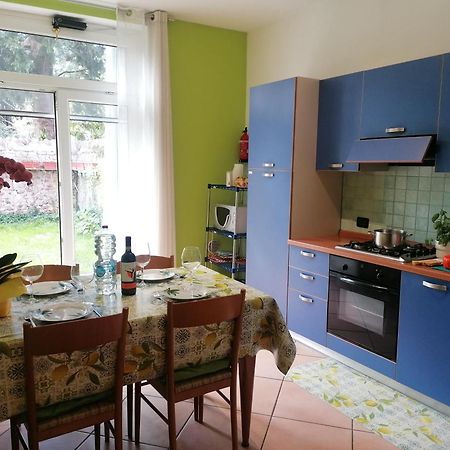 La Casa Di Marzia Apartman Bardolino Kültér fotó